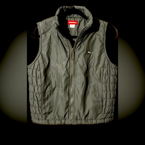 UNIONBAY Women’s Green Quilted Vest - Picture 1 of 4